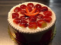 4-6 Kişilik Yaş Pasta - Çilekli Lezzet Dengesi pasta